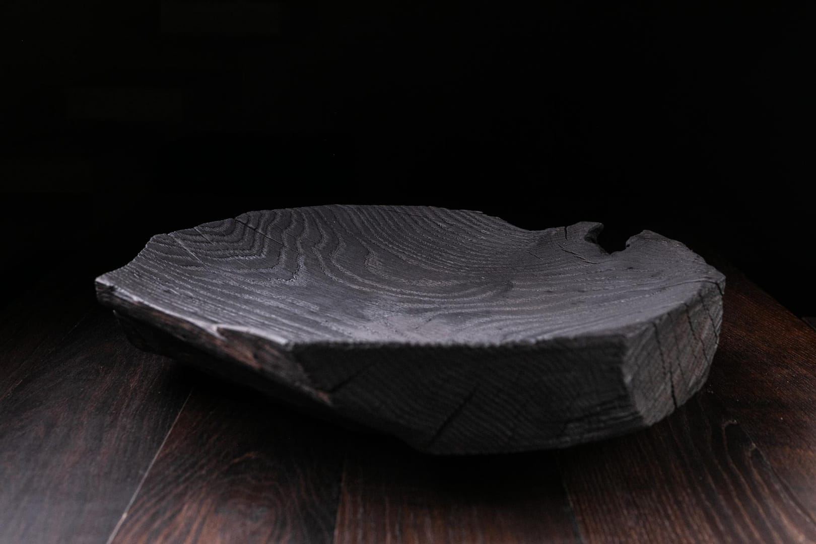 Raven Black Platter A12R96 – Scar & Wonder, rzeźba, sztuka użytkowa, inna, 2025