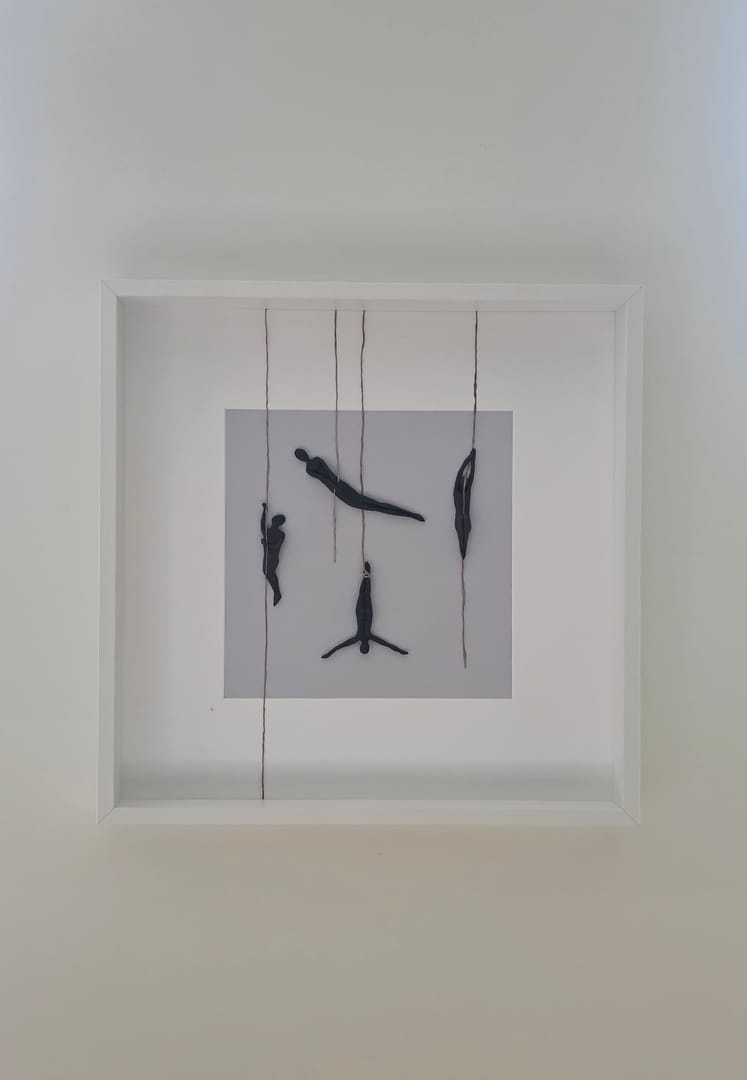 'Wylogowani' – Monika Libelula, rzeźba, 2026