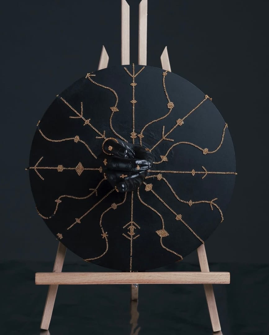 SOURCE 2.0 – Marta Hołderna @hola_holson, relief, rzeźba, płaskorzeźba, 2024